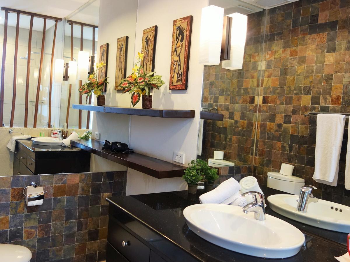Boracay Apartments At 7 Stones Balabag  Exterior photo