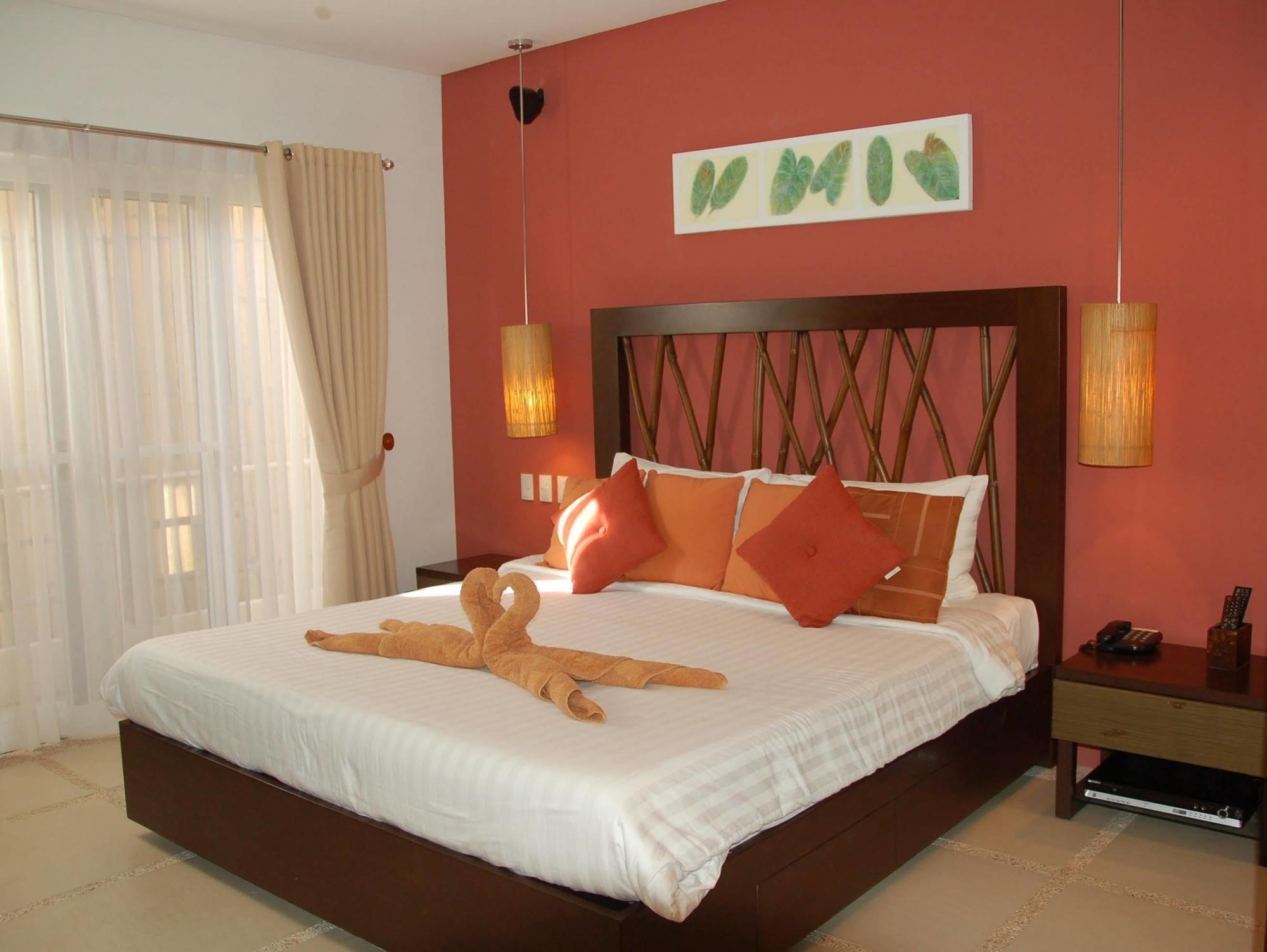 Boracay Apartments At 7 Stones Balabag  Exterior photo