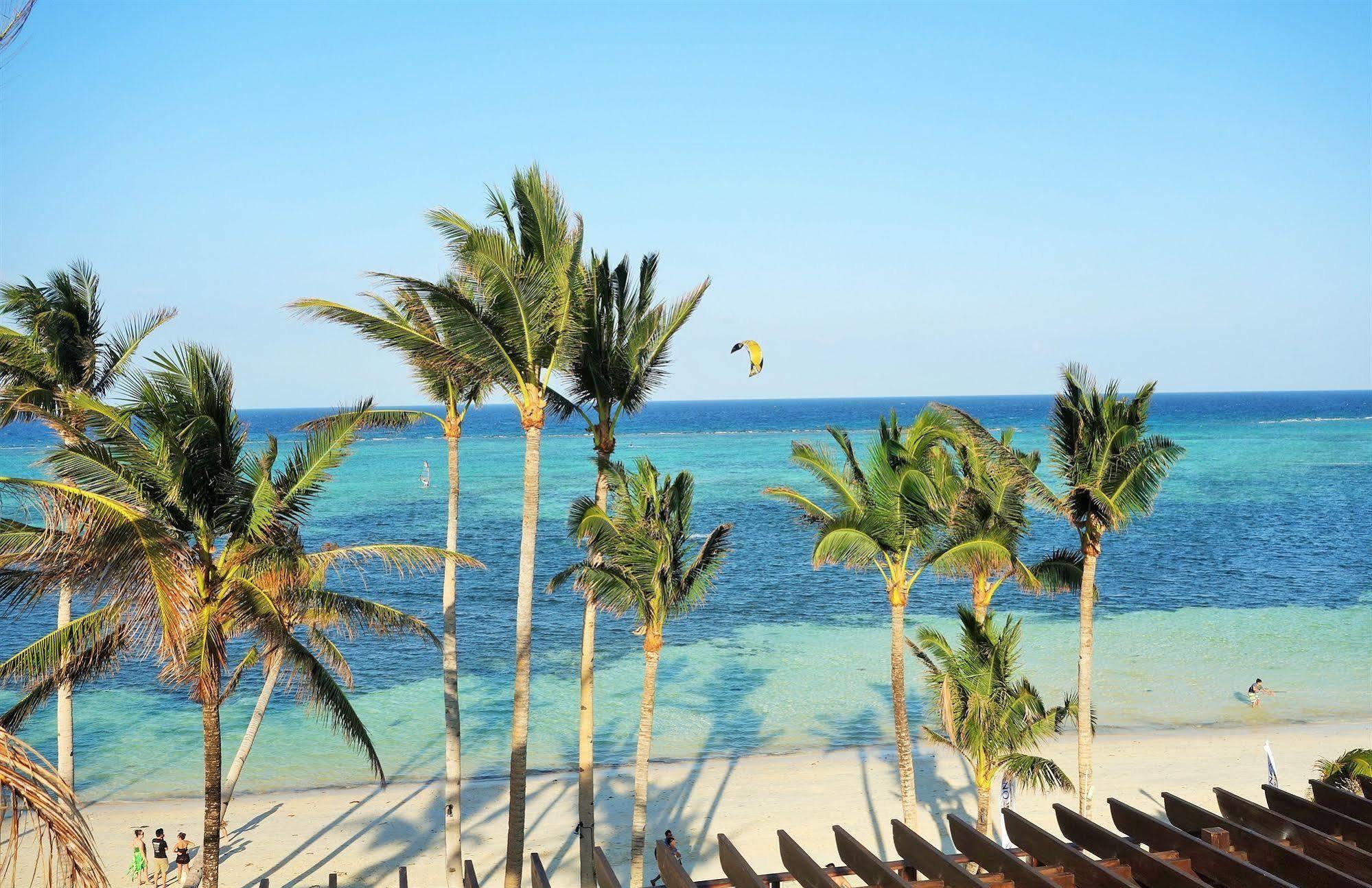 Boracay Apartments At 7 Stones Balabag  Exterior photo